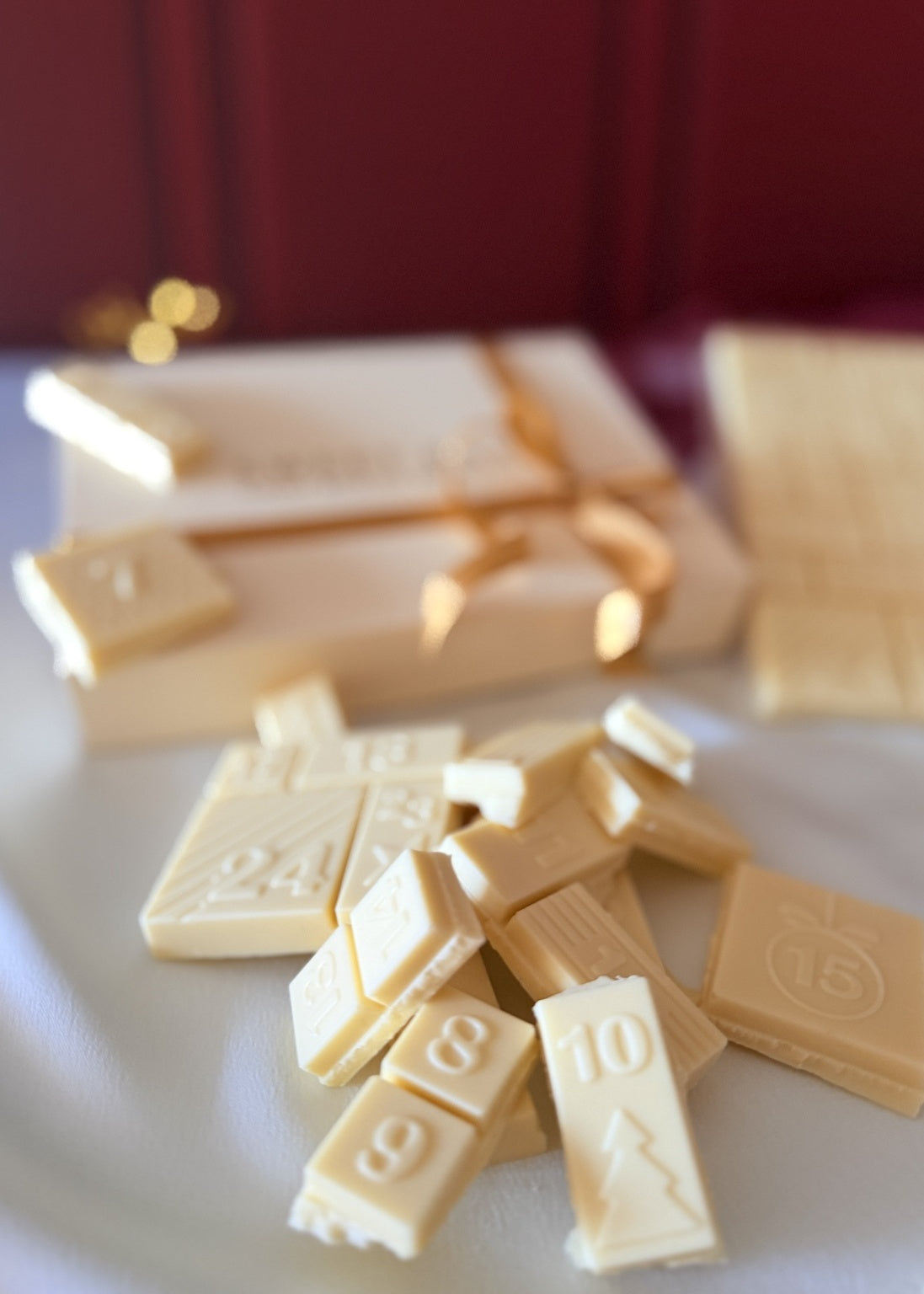 Pedaços de chocolate branco da Caixa Premium Creme Sweet Bar