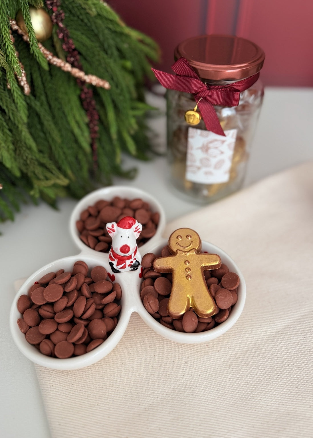 Pote de chocolates Gingerbread em apresentação natalina Sweet Bar